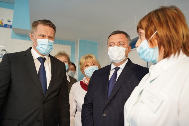 Новую детскую поликлинику ОГАУЗ "Иркутская городская клиническая больница № 9" посетил Министр здравоохранения Российской Федерации Михаил Альбертович Мурашко