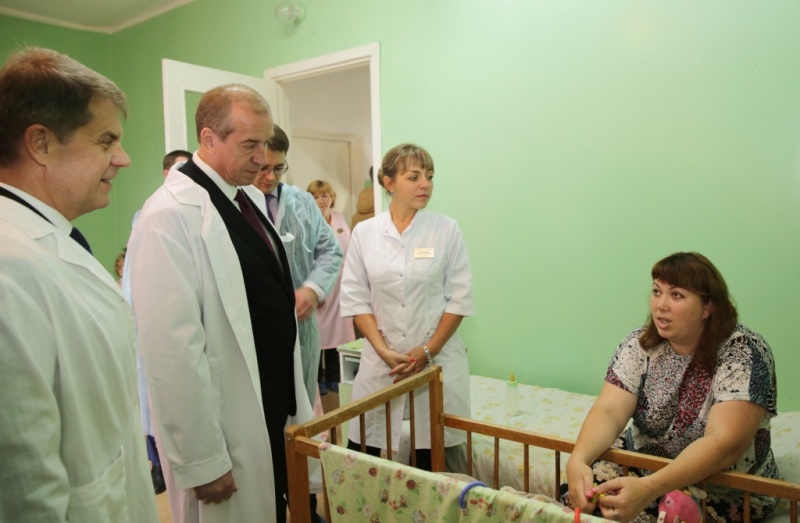 сергей левченко: в 2018-2019 годах должны быть завершены капитальные ремонты роддома и педиатрического стационара городской больницы в усолье-сибирском