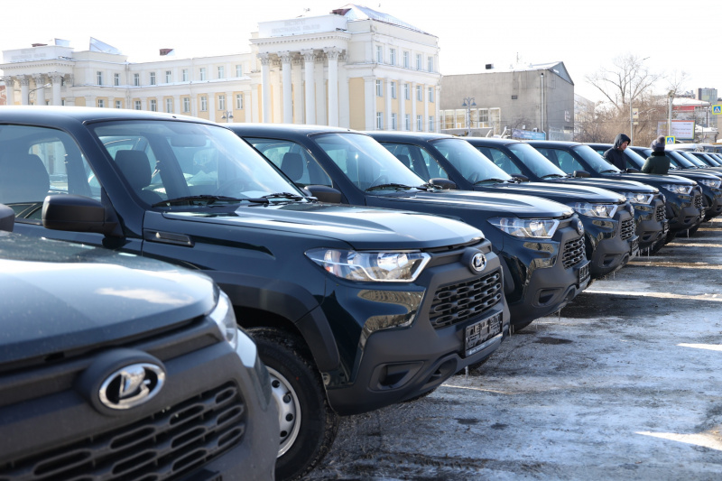 для медорганизаций иркутской области в этом году приобрели 84 легковых автомобиля