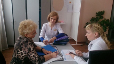 специалисты ведущих клиник приангарья и регионального минздрава оказывают консультативную помощь врачам шелеховской районной больницы
